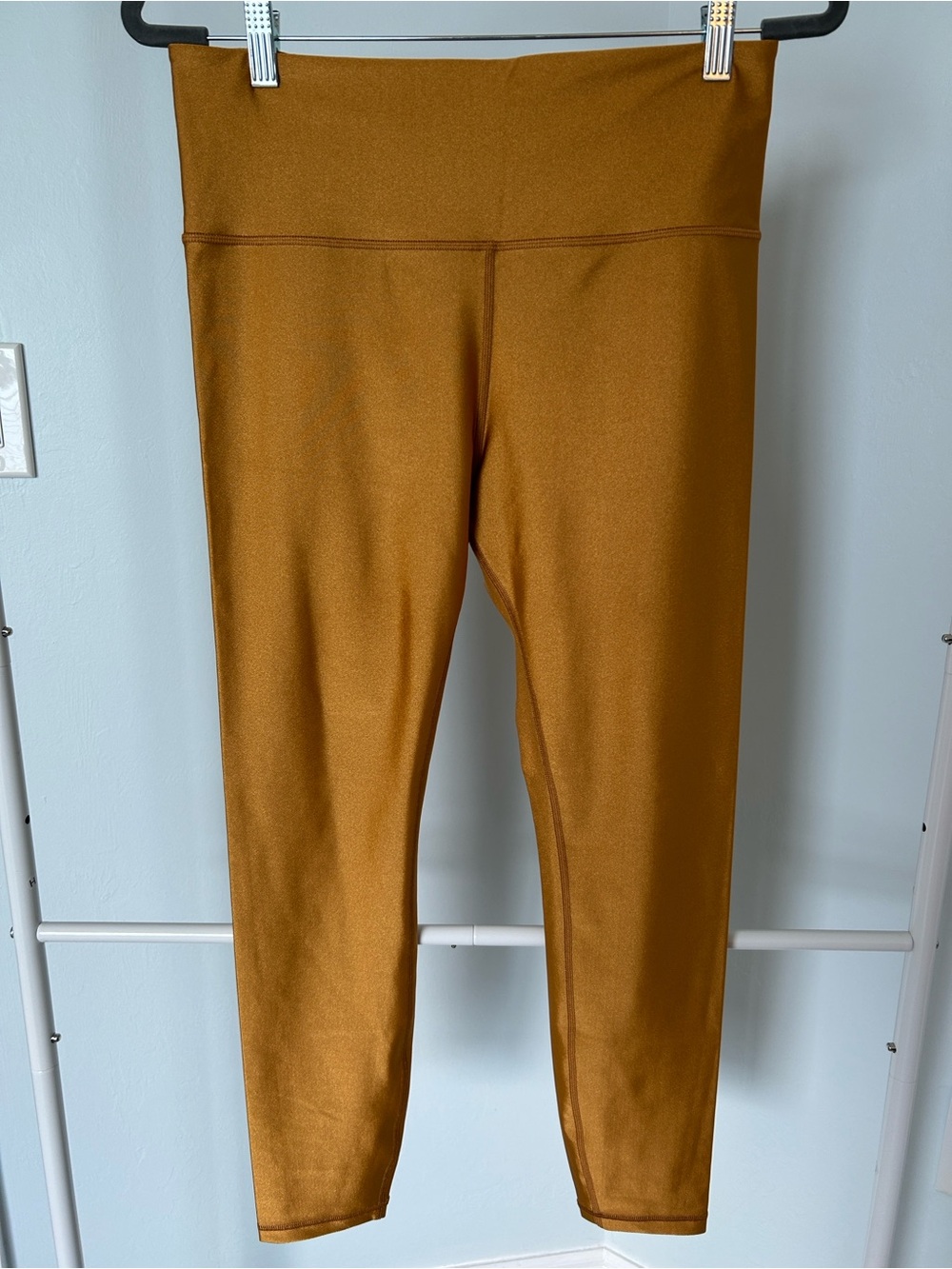 Athleta Elation Shine Tight Leggings in Gold